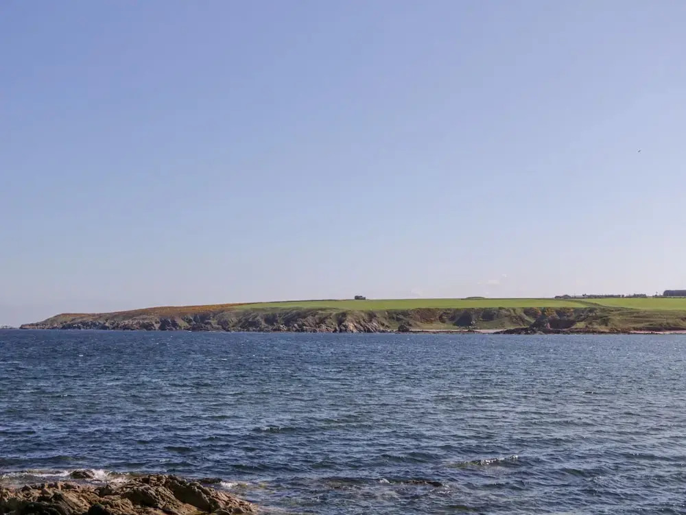 36 Sandend Village