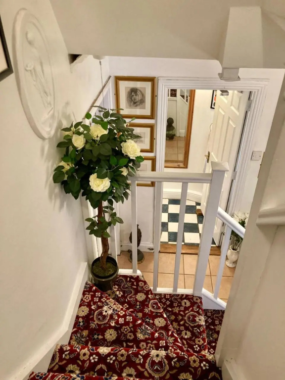 The Gallery B&B, the Glen, Kinsale ,County Cork