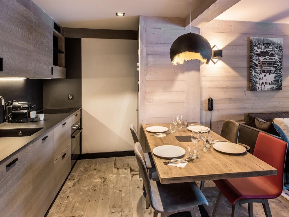 Luxury Apartment, Every bed Room has a Bath Room-ensuite