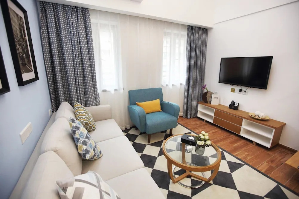 Xiande International Apartment (Lingnan Tiandi)