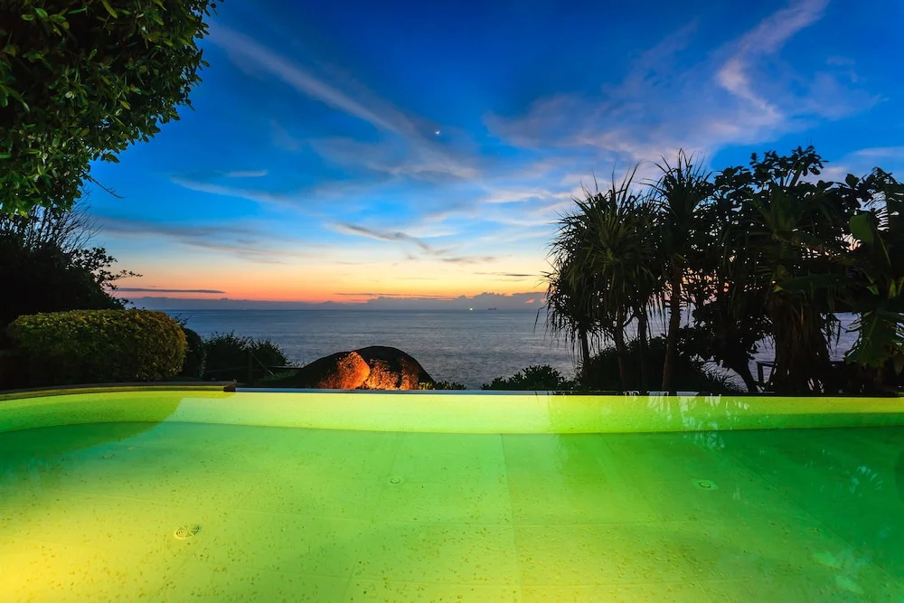 Cape Kata Villa by Lofty