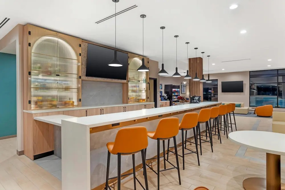 Cambria Hotel Euless - DFW Airport South