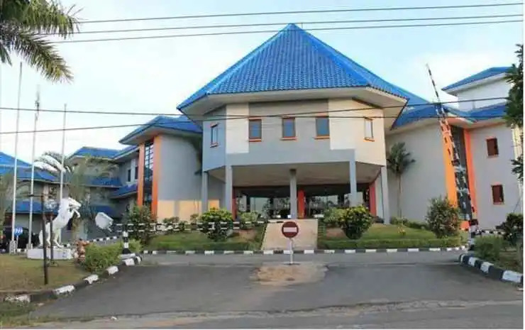 Grand Elty Singgasana Hotel