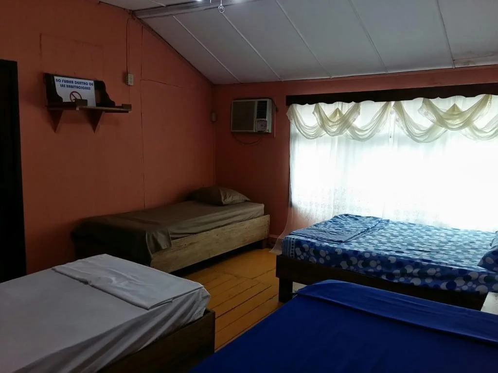 Dora's Hostel