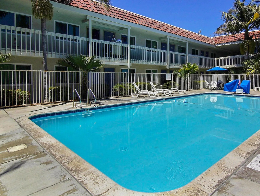 Motel 6 -Carpinteria, CA - Santa Barbara - South