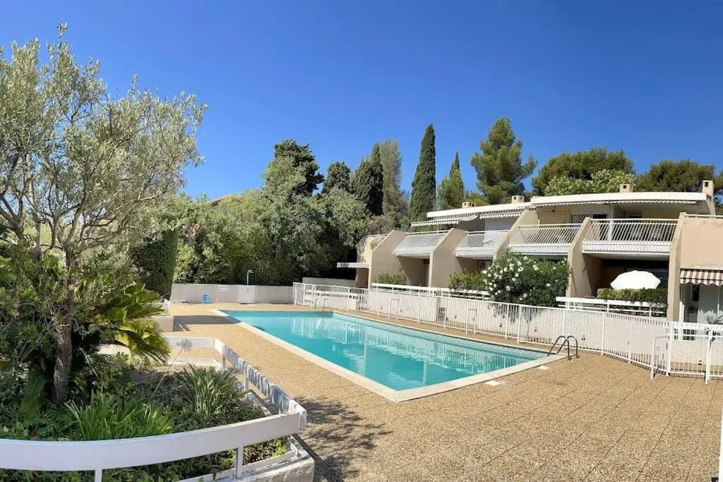 Le Soléa - Cassis centre Résidence Le Club avec piscine et garage pour 2-4 personnes