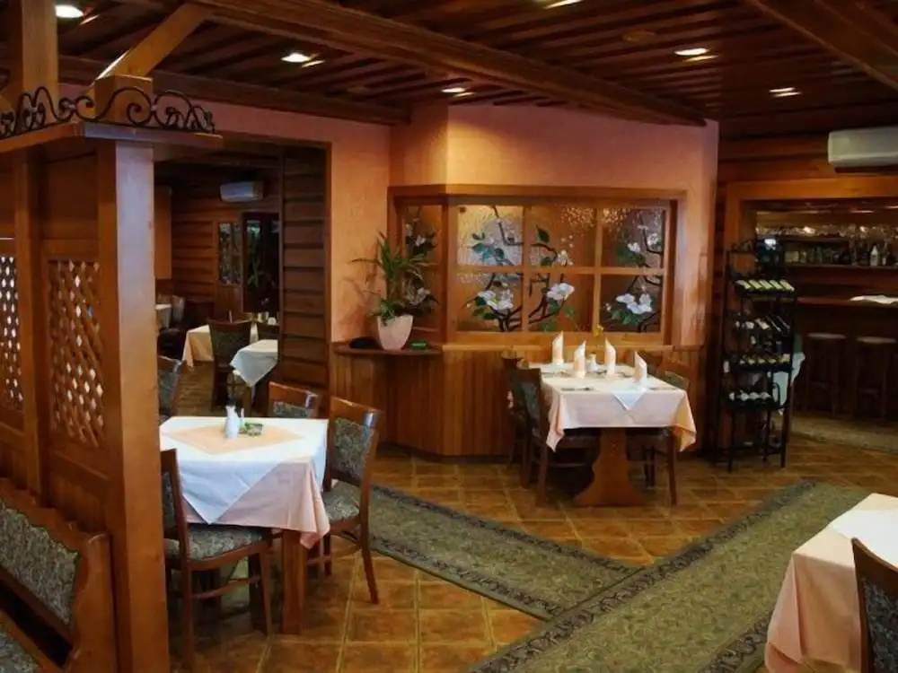 Hotel Karpatsky Dvor Lozorno