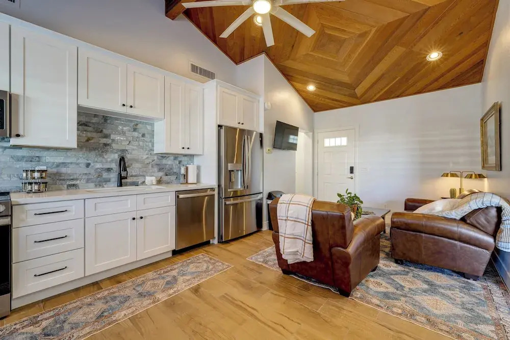 Private Pool & Hot Tub! Relaxing Mesa Apartment
