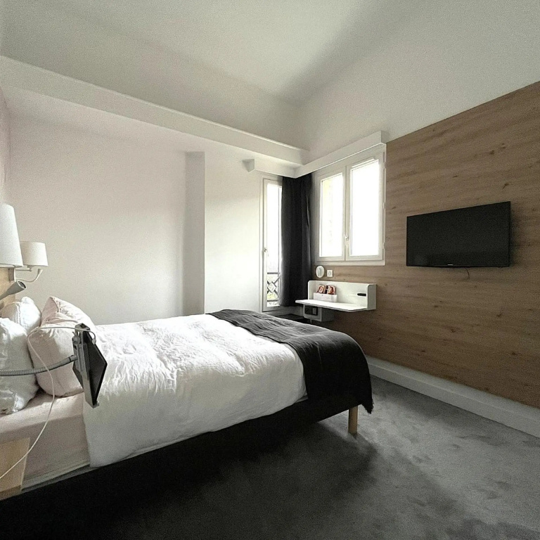 Paris Saint Cloud Hôtel
