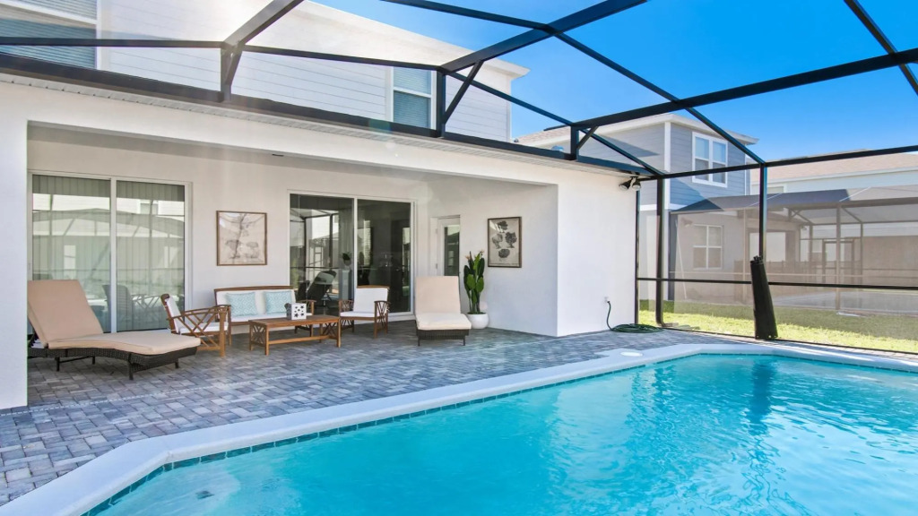 Themed 5BR Family Reunion Villa With Pool