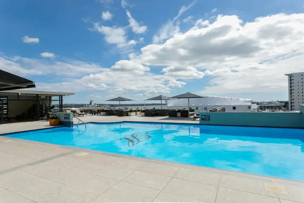 Studio Apt Hotel Pool, Gym, Wifi