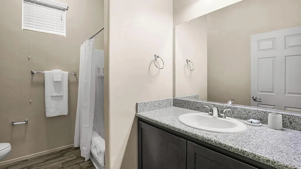 Landing Apartments near Downtown Jacksonville