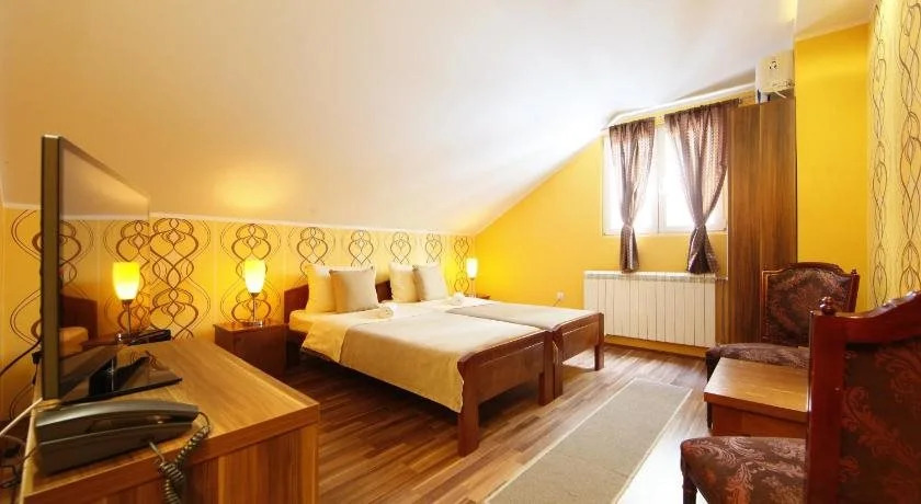 Rooms Konak Mikan