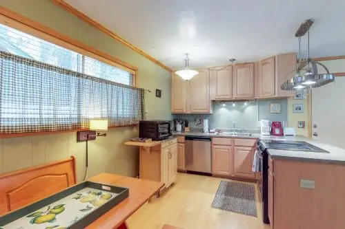 Heavenly Pines - Four Bedroom Home