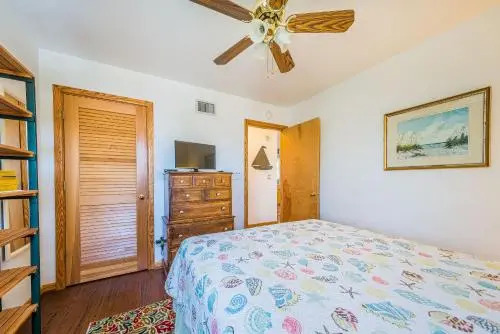 Coffee to Cocktails - Duck, Ocean Dunes, Ocean View, 400 Yds to Beach, Hot Tub, Pets OK