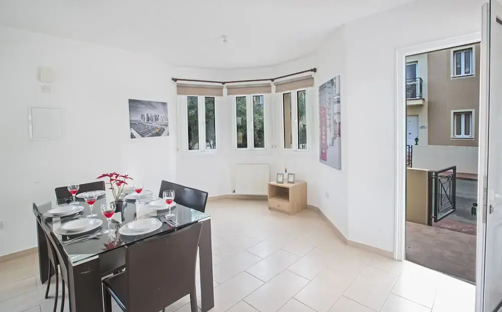 Villa Cl42, Lovely 3bdr Pernera Villa With Pool, 5 Minute Walk to Kalamies Beach