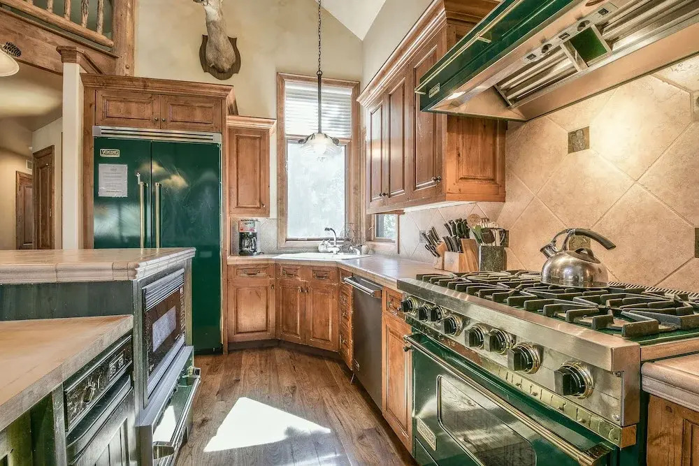 Goldenrod Home 7