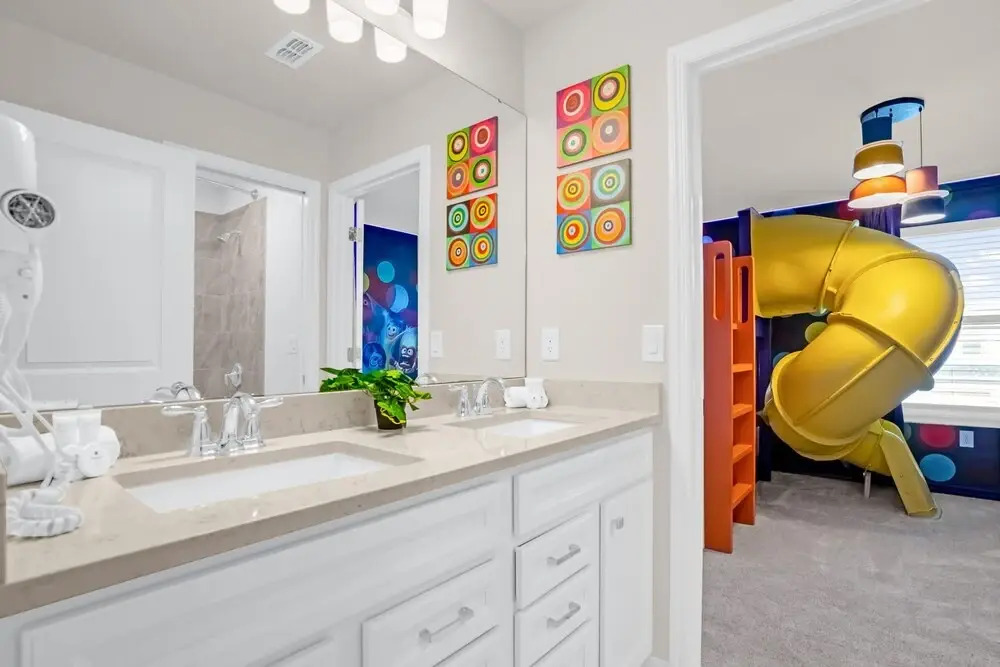 Upstay 10br Family Retreat w Pool Hot Tub Games