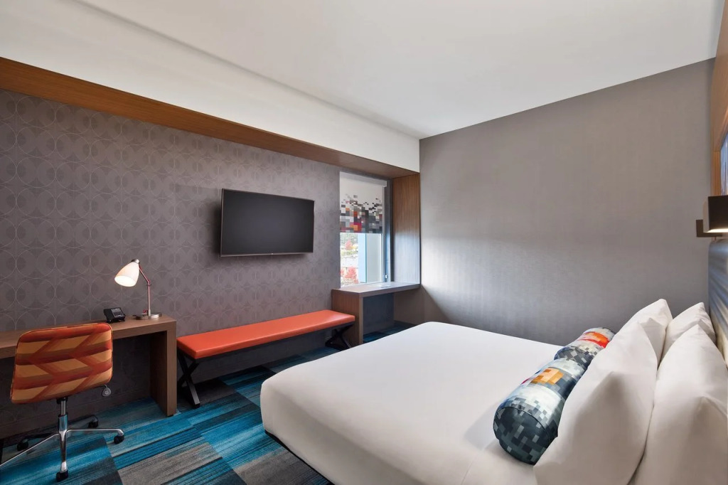 Aloft by Marriott Seattle Sea-Tac Airport