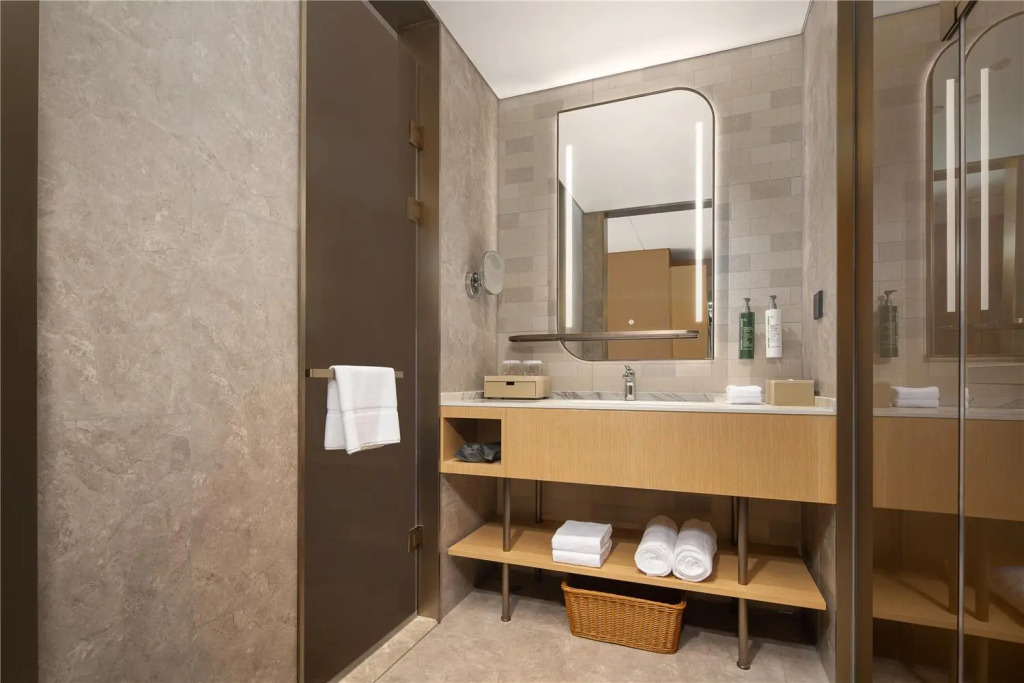 Hilton Garden Inn Shannan Gesang Road