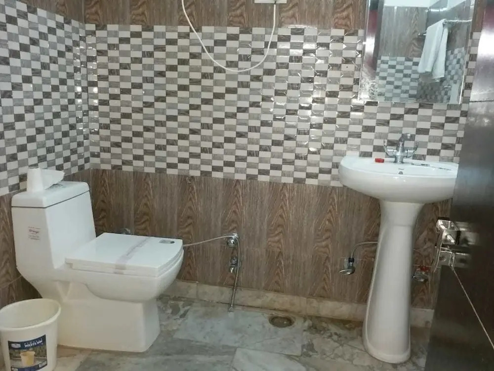 Hotel Jagdamba