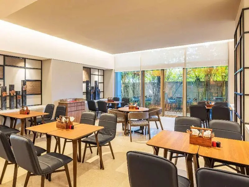 ibis Mumbai Airport - An Accor Brand