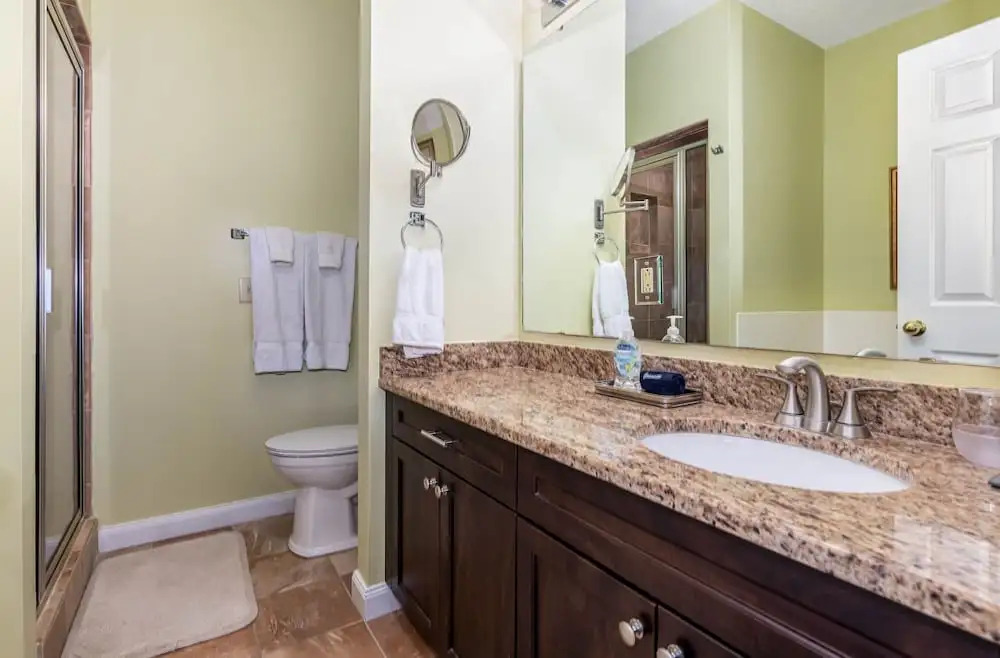 1d Canterbury Court 2 Bedroom Villa
