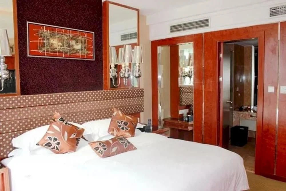 Bihaiyuntian Business Hotel - Chengdu