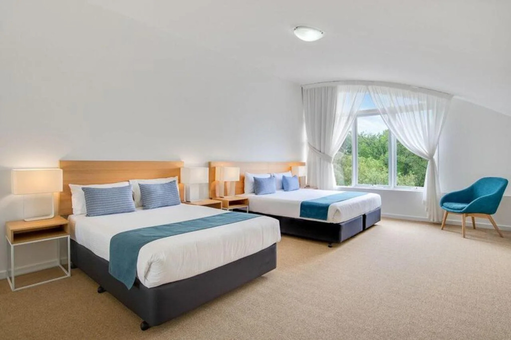 MainStay Suites Williamstown