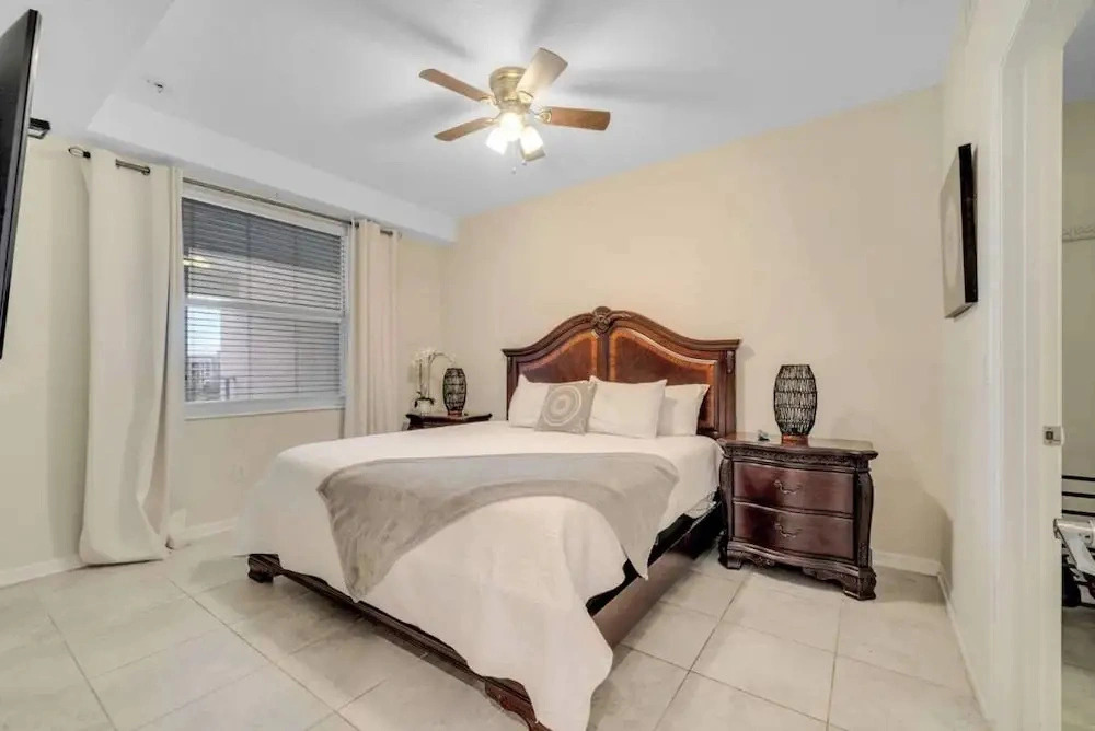 Storey Lake Resort Condo w Patio5 Miles to Disney