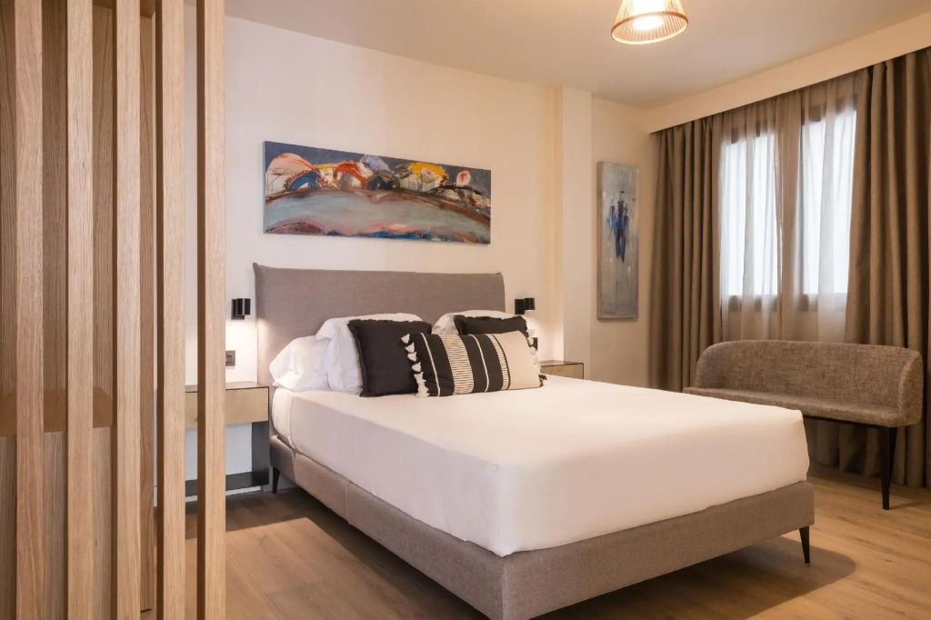 Puerta Catedral Suites