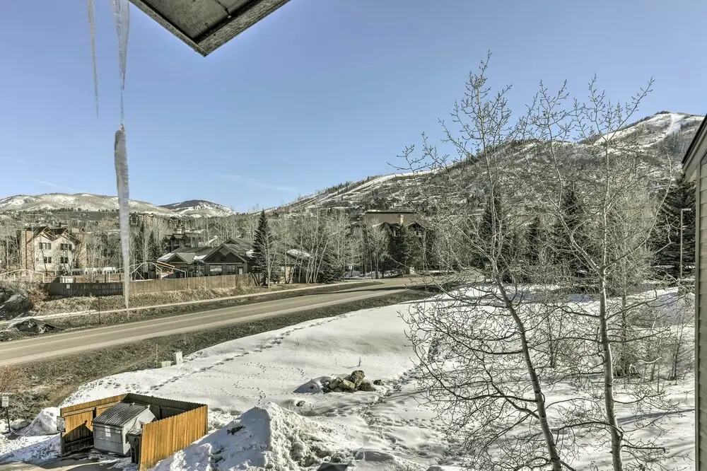 Steamboat Sanctuary w/ Free Shuttle - 1 Mi to Ski