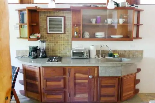 Amazing Studio Apartment with Pool - Close to Beach
