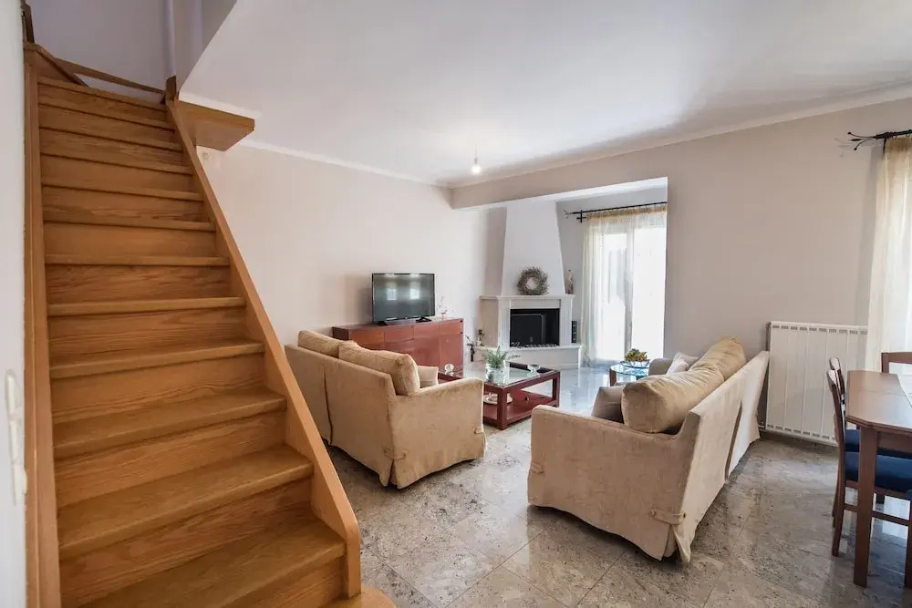 La Strada City House