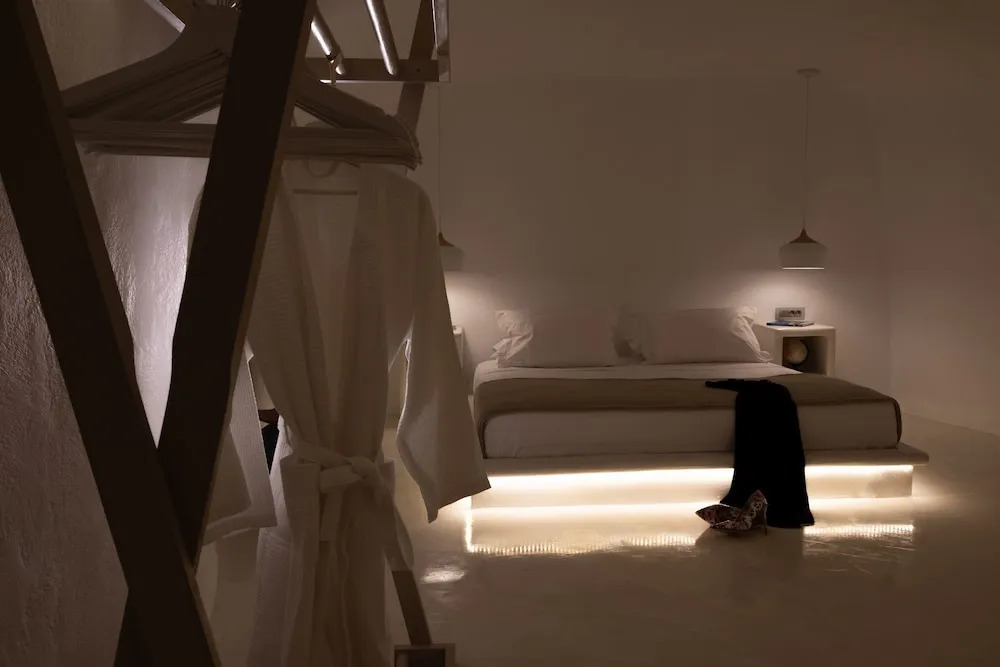 The Globe Suites Villa