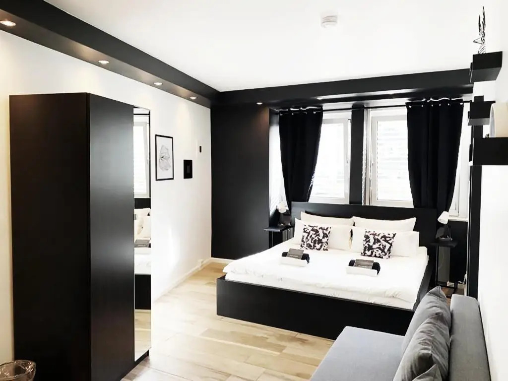 BLK Hostel