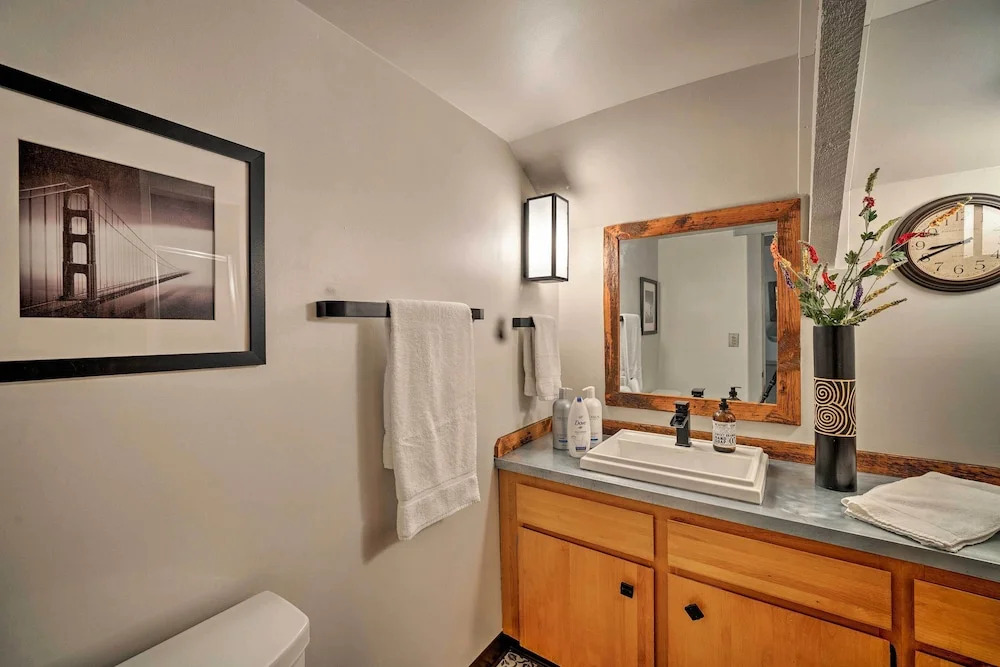 Big Sky Condo w/ Resort Amenities & Mountain Views