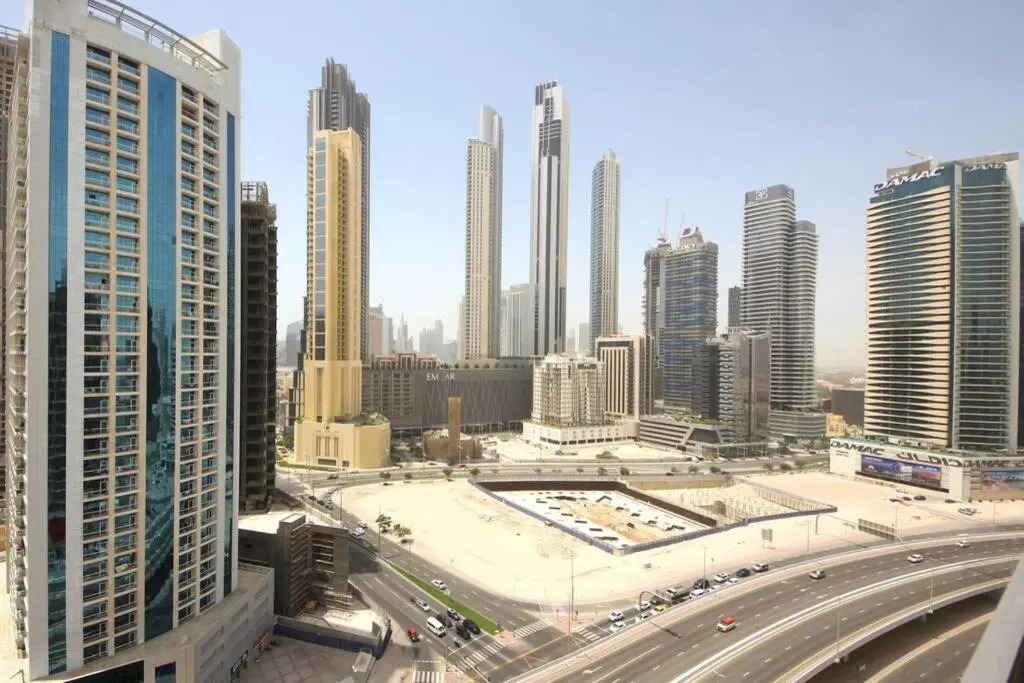 New Arabian MAG 318 Business Bay