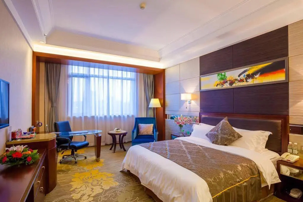 Jianyang Celebrity City Hotel