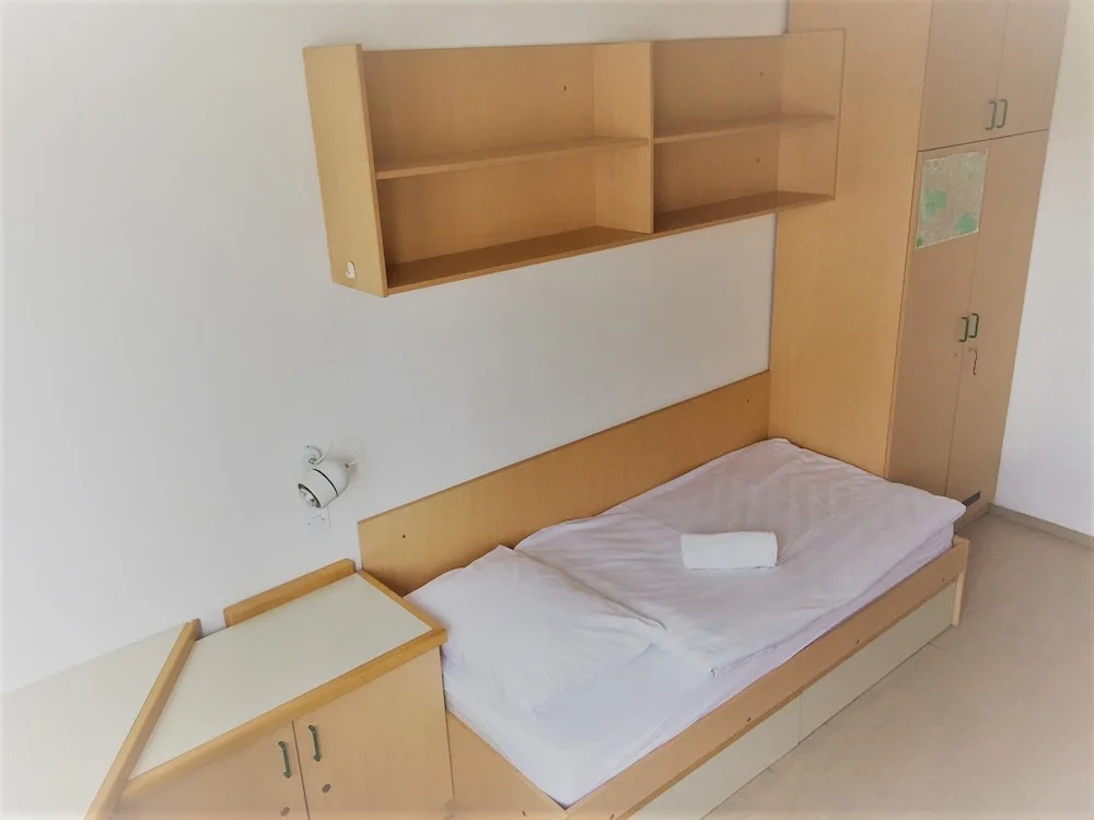 Summer Residence - Hostel
