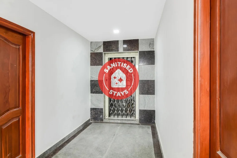 Hotel Hill 9 by OYO Rooms