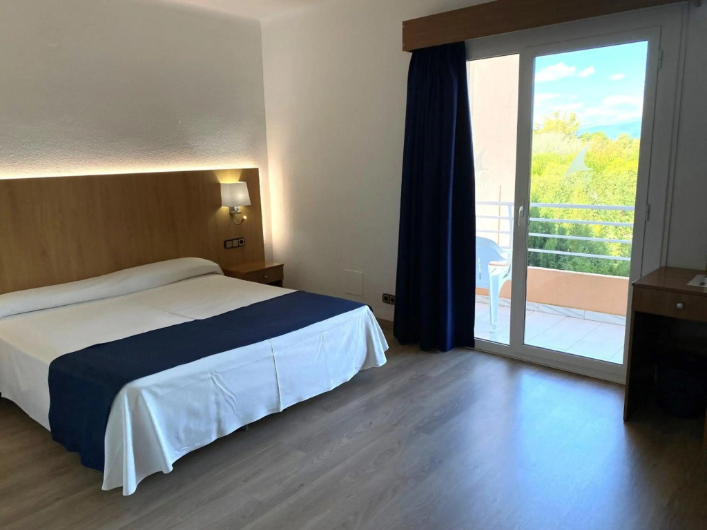 Nautilus Hotel