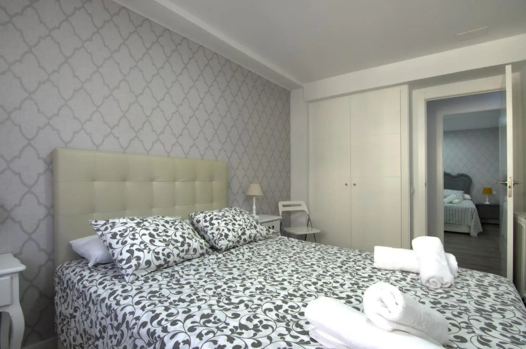 Apartment Ronda Sant Antoni