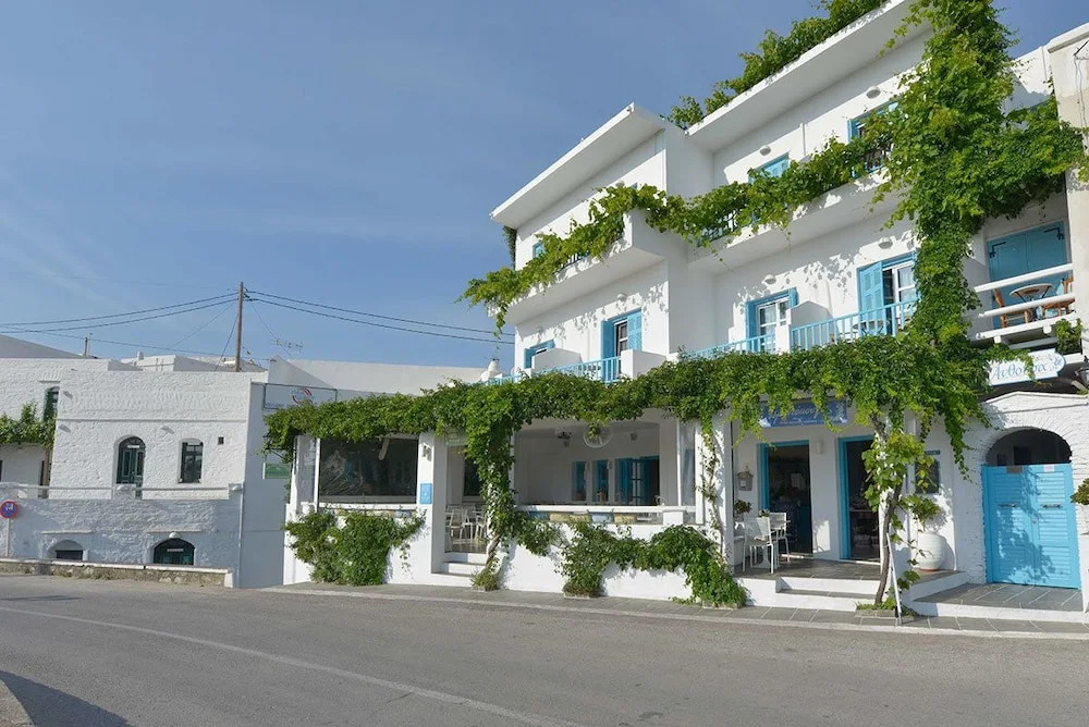 Anthousa Hotel