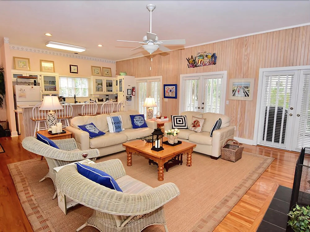 #703 Ford 5 Bedrooms 4 Bathrooms Home