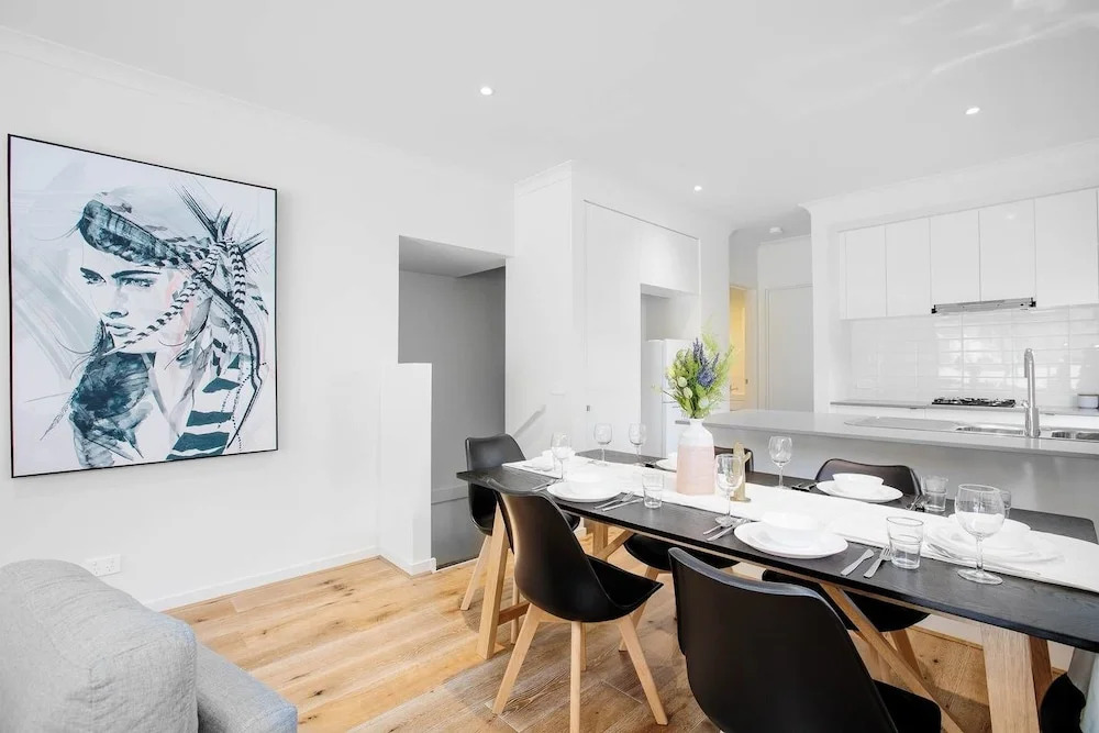 92 Brand New Doncaster Local House