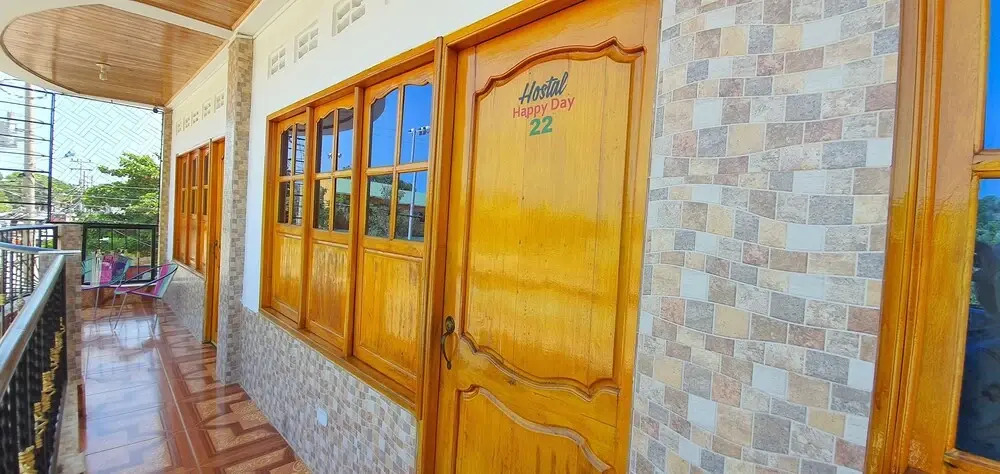 Hostal Happy Day - Hostel
