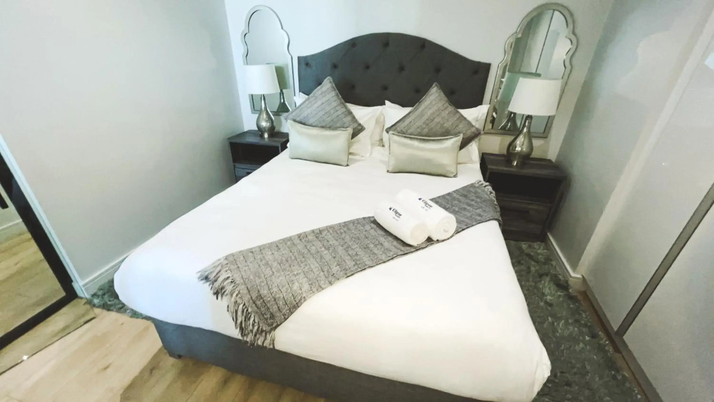 Ellipse Luxury High Rise Apartment
