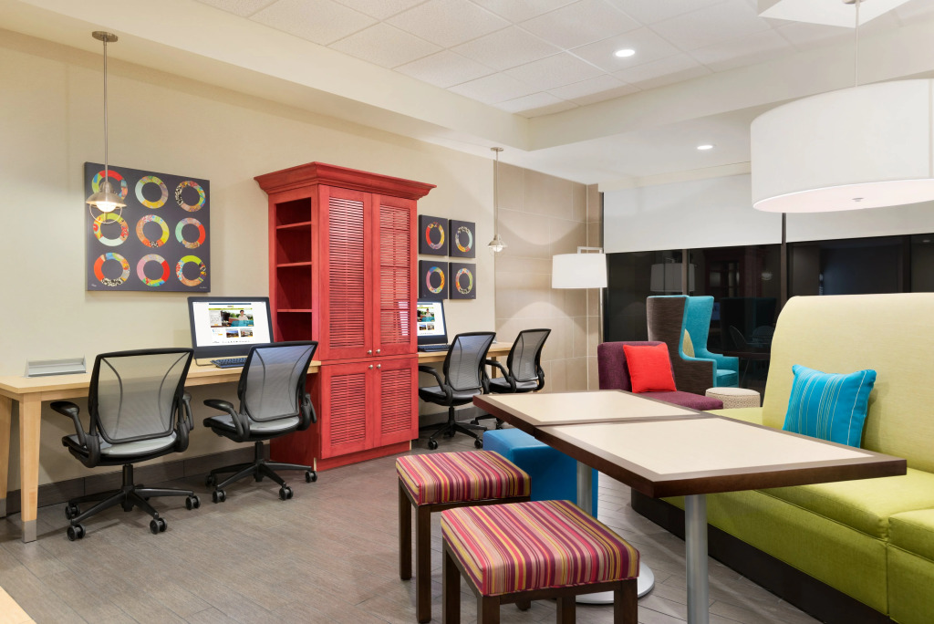 Home2 Suites by Hilton Clarksville/Ft. Campbell