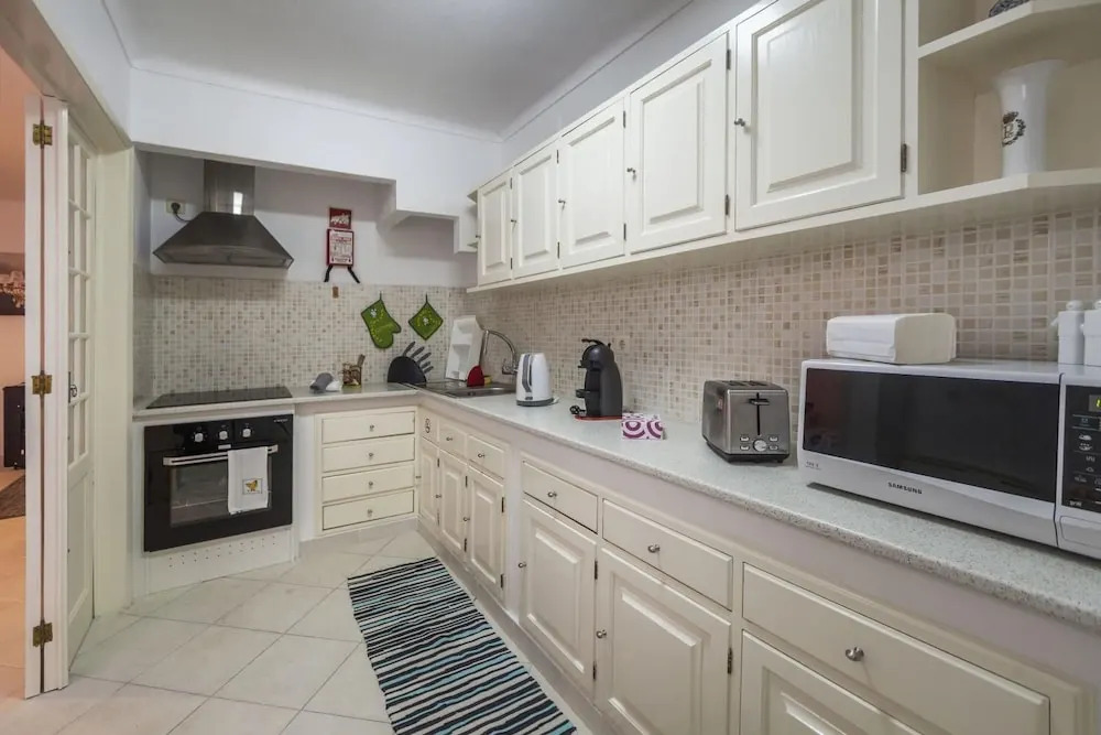 Apartment Central Flat by Green Vacations